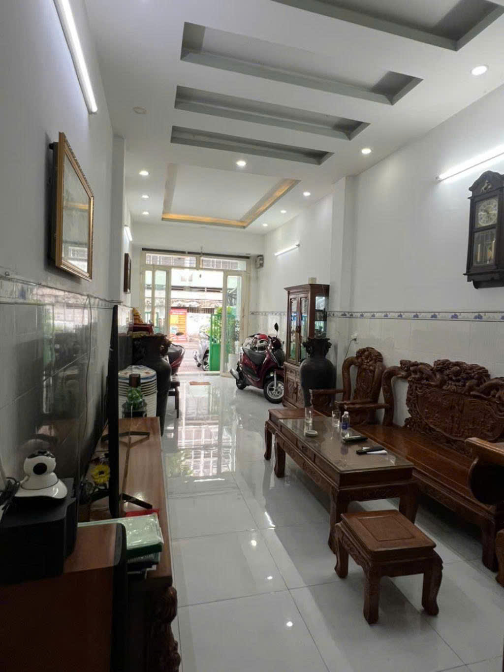 MẶT TIỀN KINH DOANH CAO XUÂN DỤC - 4 TẦNG - 11 TỶ